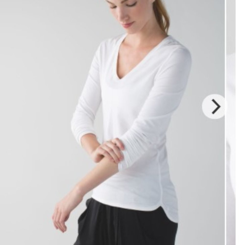 lululemon Circadian LS V Neck tee - white sz 4